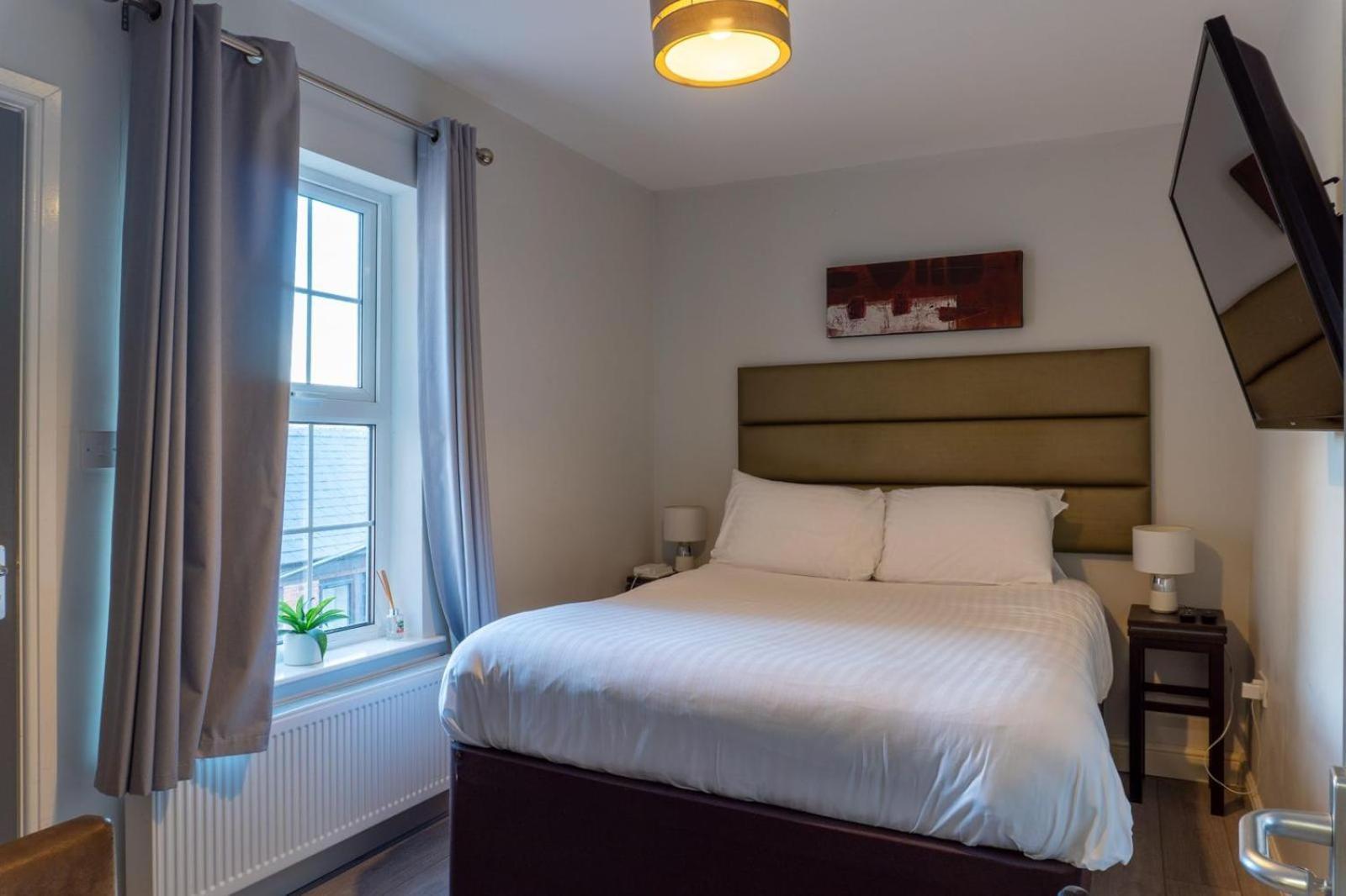 The Fordham Inn Sharnbrook Ngoại thất bức ảnh